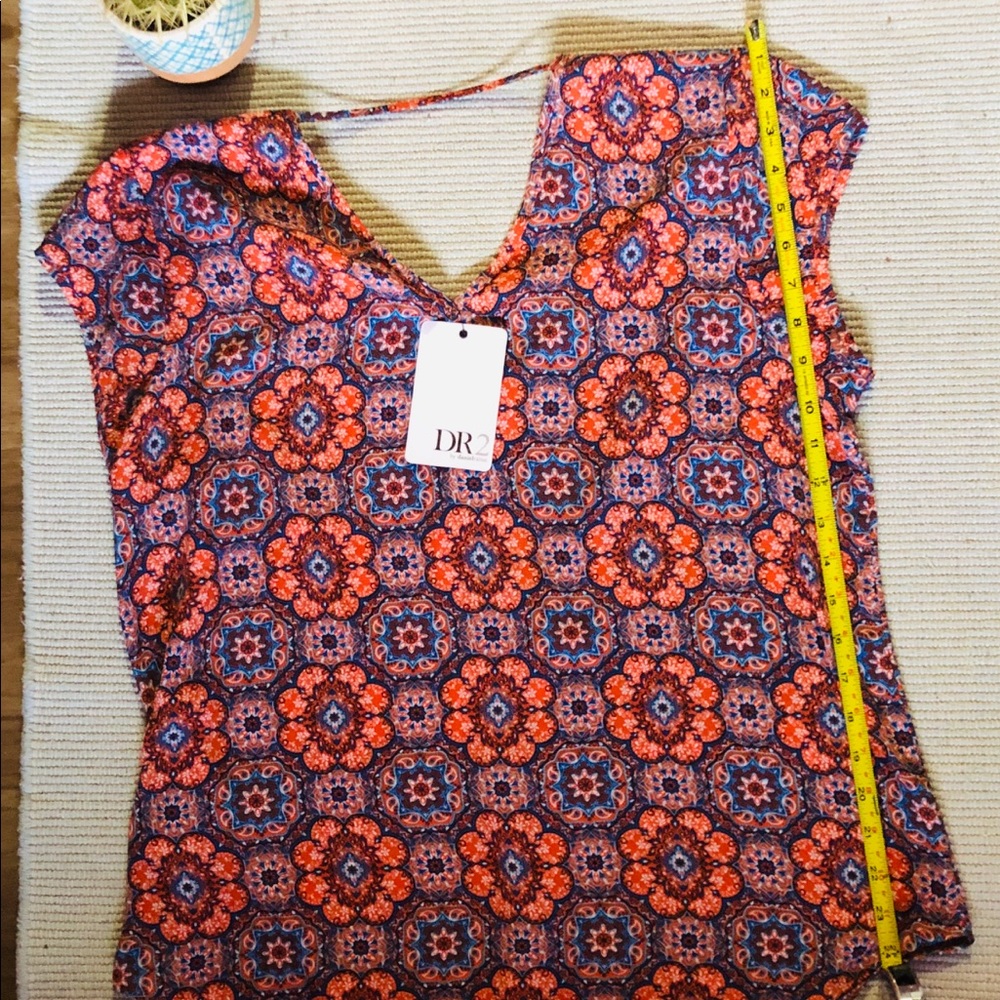 Red Patterned Blouse - Picture 2 of 6